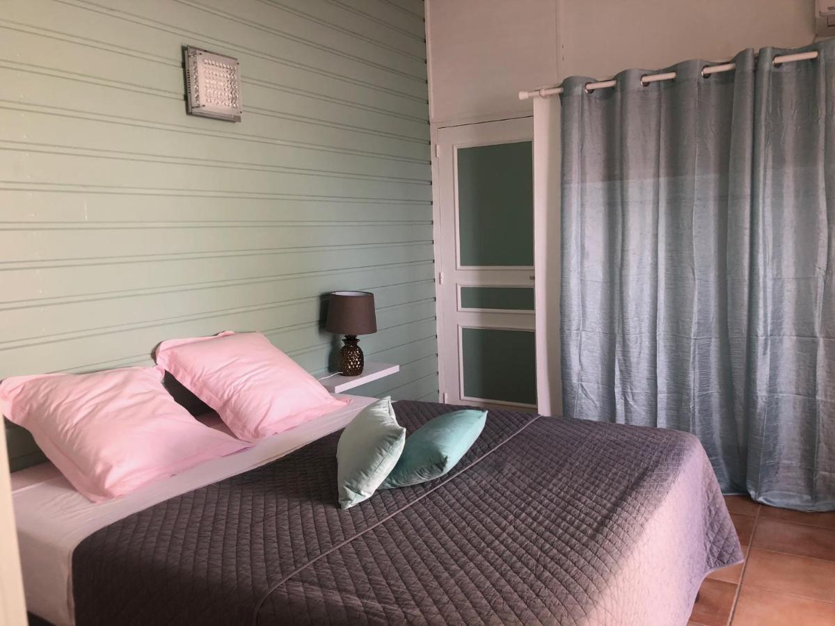 圣弗朗索瓦Desir Tropical住宿加早餐旅馆 外观 照片